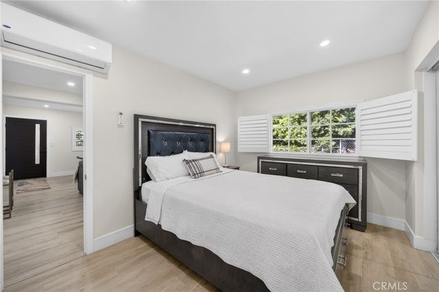 5929 Weaver Lane, Los Angeles, CA 90042