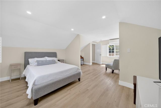 5929 Weaver Lane, Los Angeles, CA 90042