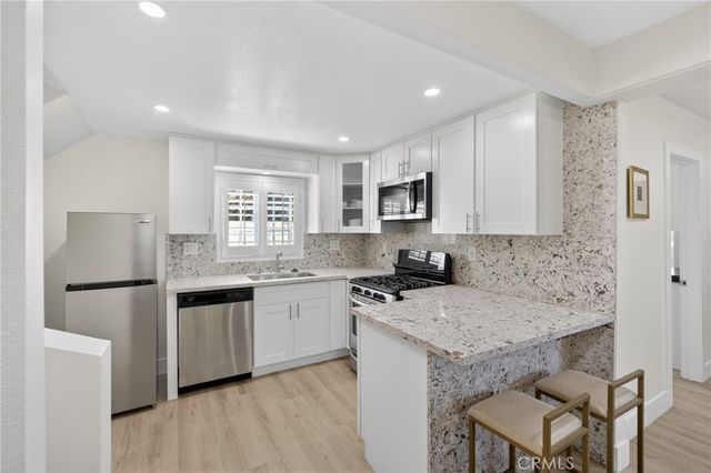 5929 Weaver Lane, Los Angeles, CA 90042