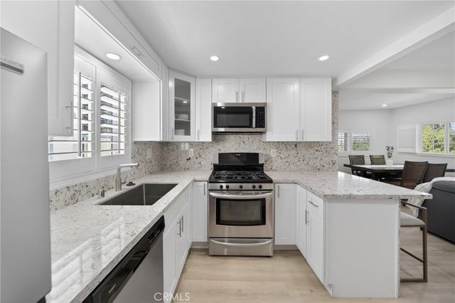 5929 Weaver Lane, Los Angeles, CA 90042