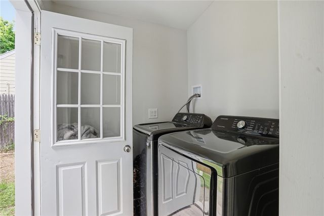 5 Maple Avenue, Smithfield, RI 02917
