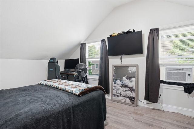 5 Maple Avenue, Smithfield, RI 02917