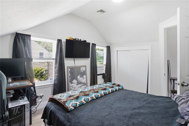 5 Maple Avenue, Smithfield, RI 02917