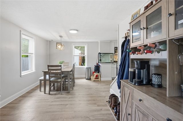 5 Maple Avenue, Smithfield, RI 02917