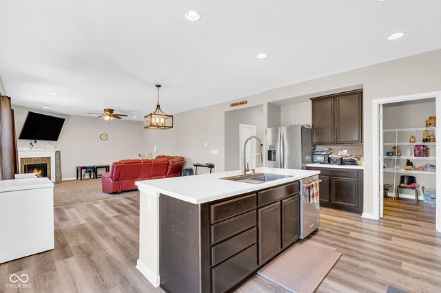 2239 Summer Shore Drive, Greenwood, IN 46143