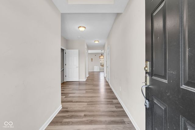 2239 Summer Shore Drive, Greenwood, IN 46143