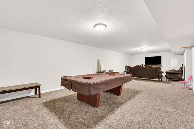 2239 Summer Shore Drive, Greenwood, IN 46143