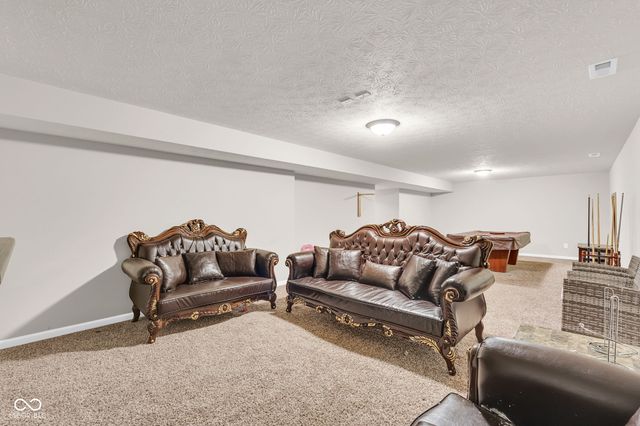 2239 Summer Shore Drive, Greenwood, IN 46143