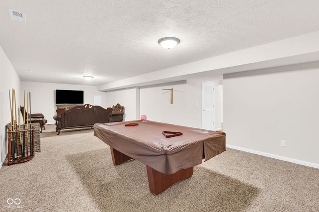 2239 Summer Shore Drive, Greenwood, IN 46143