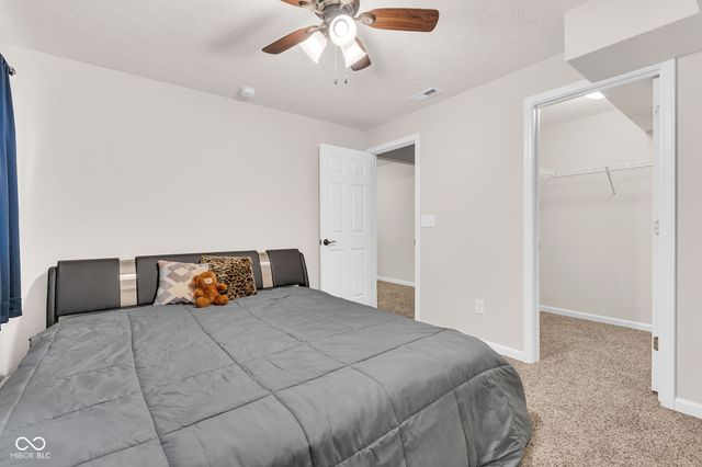 2239 Summer Shore Drive, Greenwood, IN 46143