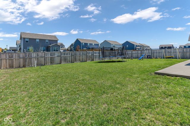 2239 Summer Shore Drive, Greenwood, IN 46143