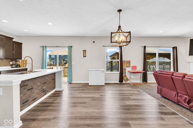 2239 Summer Shore Drive, Greenwood, IN 46143