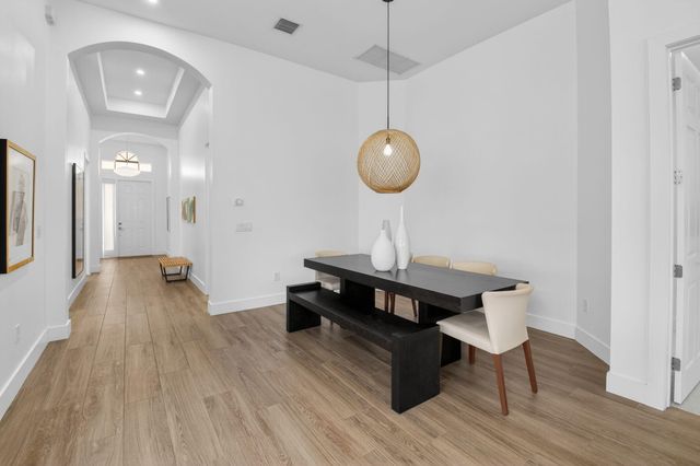 9613 Isles Cay Drive, Delray Beach, FL 33446