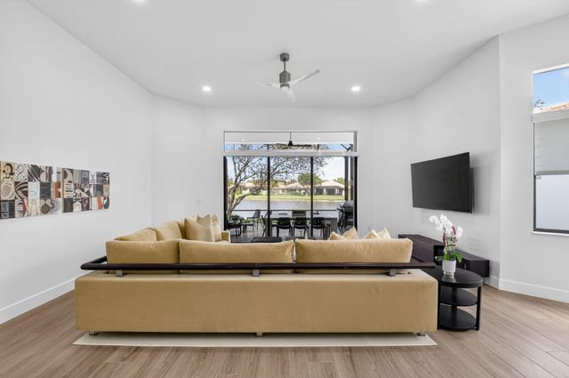 9613 Isles Cay Drive, Delray Beach, FL 33446