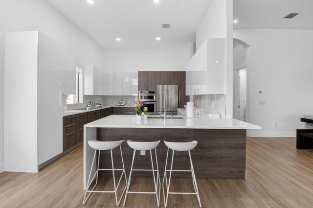 9613 Isles Cay Drive, Delray Beach, FL 33446