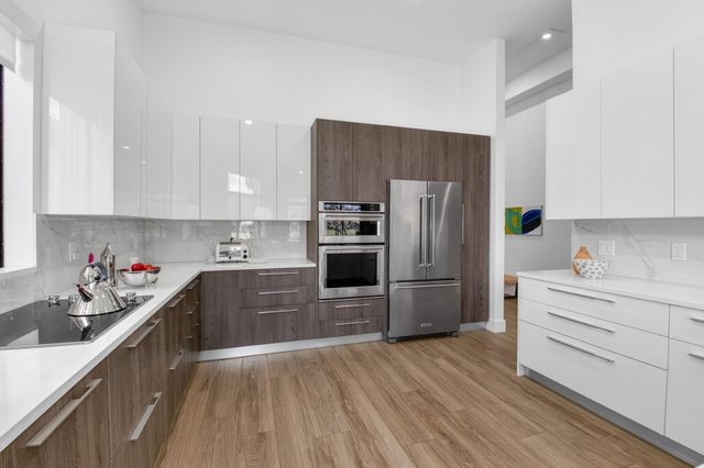 9613 Isles Cay Drive, Delray Beach, FL 33446