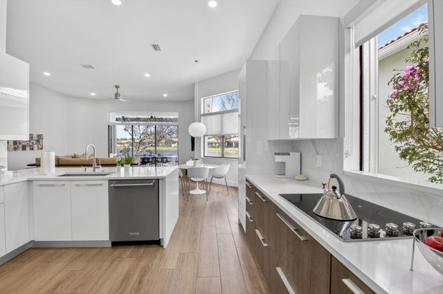 9613 Isles Cay Drive, Delray Beach, FL 33446