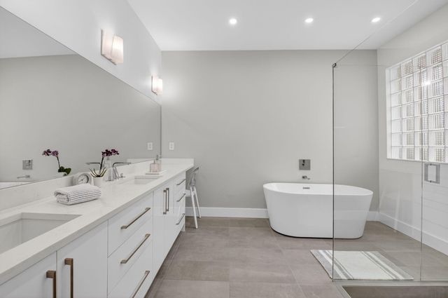 9613 Isles Cay Drive, Delray Beach, FL 33446