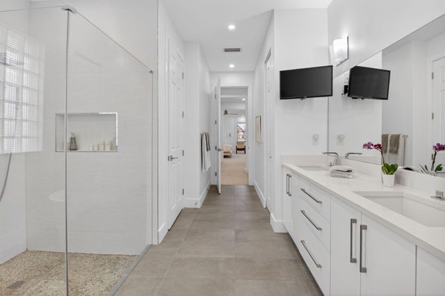 9613 Isles Cay Drive, Delray Beach, FL 33446