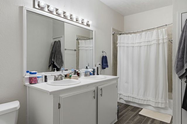 5802 Richmond Avenue, Dallas, TX 75206