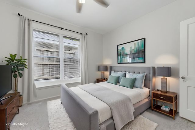 5802 Richmond Avenue, Dallas, TX 75206