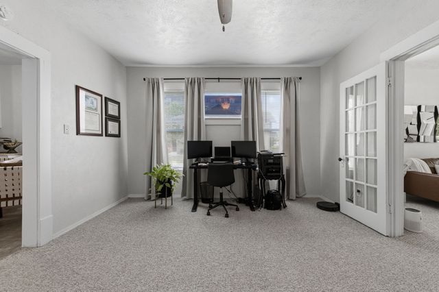 5802 Richmond Avenue, Dallas, TX 75206