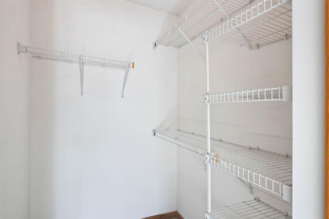 9959 Tamarack Cove, Woodbury, MN 55125