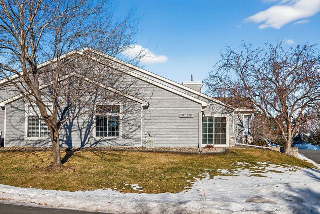 9959 Tamarack Cove, Woodbury, MN 55125