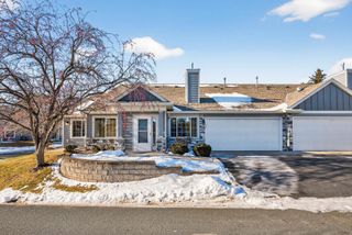 9959 Tamarack Cove, Woodbury, MN 55125