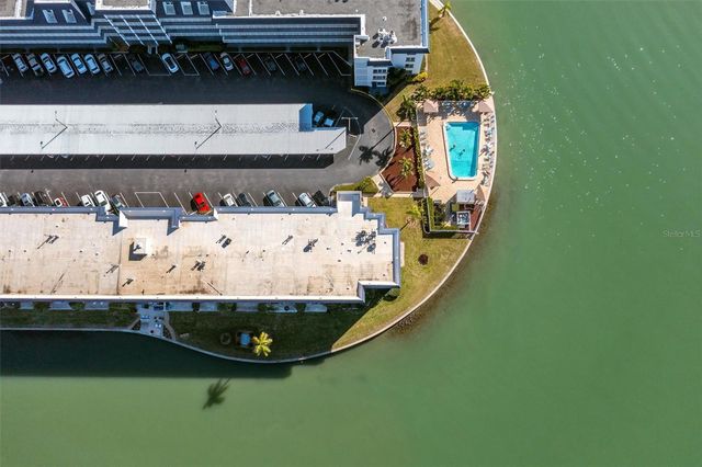 5955 30TH AVENUE S 202, Gulfport, FL 33707