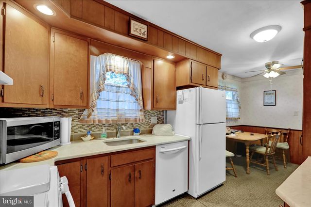 9 WINGERT RD, Reading, PA 19610