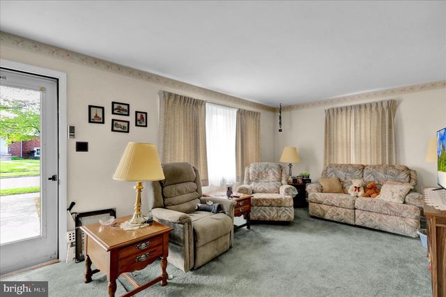 9 WINGERT RD, Reading, PA 19610