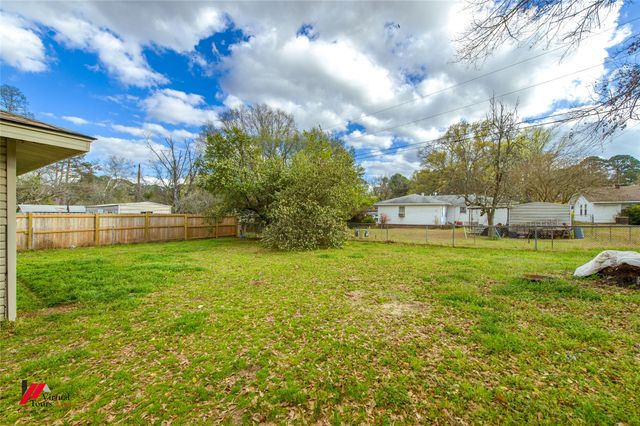 214 Ellis Drive, Minden, LA 71055