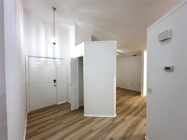 525 OAK TERRACE 121, Altamonte Springs, FL 32701