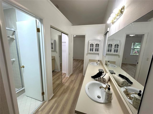 525 OAK TERRACE 121, Altamonte Springs, FL 32701