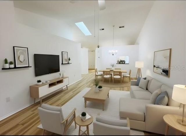 525 OAK TERRACE 121, Altamonte Springs, FL 32701