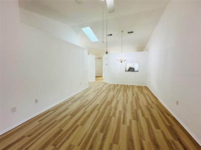 525 OAK TERRACE 121, Altamonte Springs, FL 32701