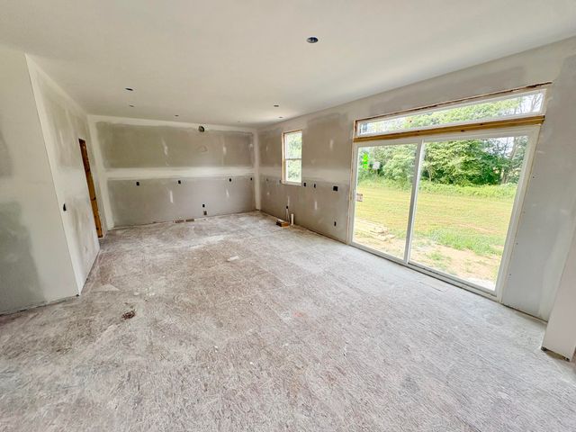 655 Sunfield Drive, Jamestown Twp, MI 49315