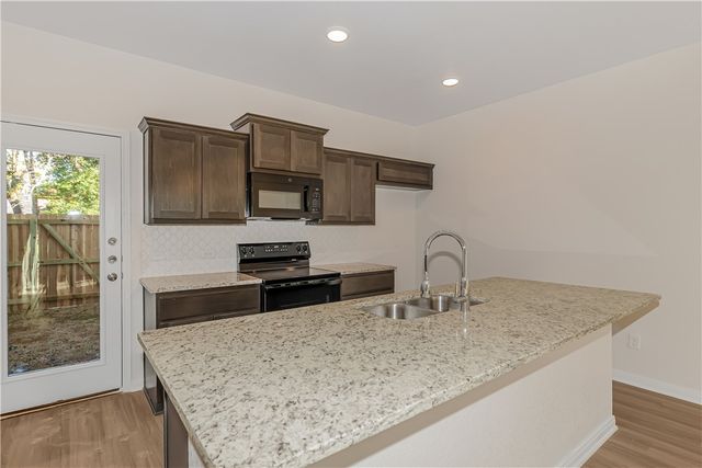 601 West 24th Street 112, Bryan, TX 77803