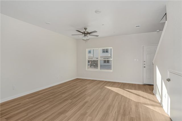 601 West 24th Street 112, Bryan, TX 77803