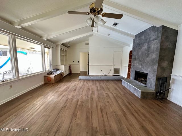 5018 Riverwood Circle, Jackson, MS 39211