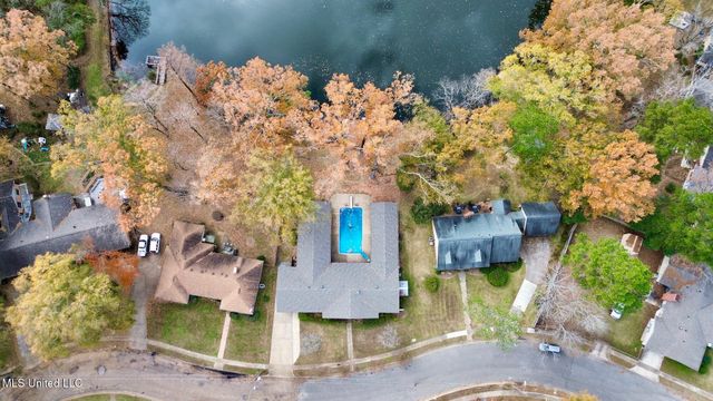 5018 Riverwood Circle, Jackson, MS 39211