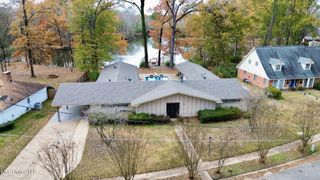 5018 Riverwood Circle, Jackson, MS 39211