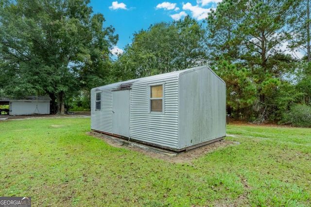 2656 Ware Street, Blackshear, GA 31516