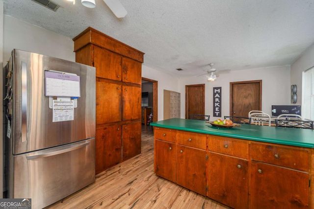 2656 Ware Street, Blackshear, GA 31516