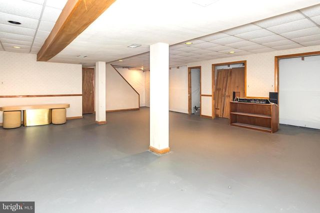 36 SUMMER PL, Huntingdon Valley, PA 19006