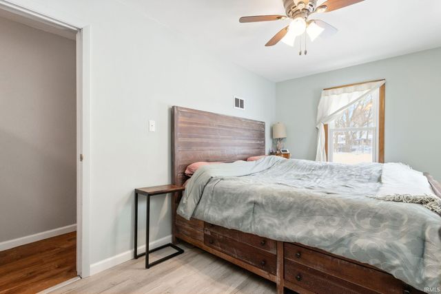 19520 Palisade Avenue, South Bend, IN 46637