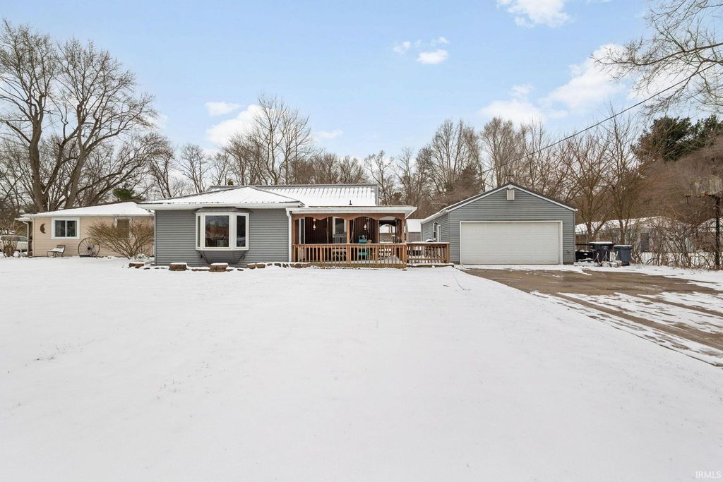 19520 Palisade Avenue, South Bend, IN 46637