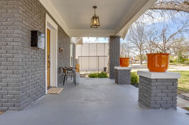 5614 Richmond Avenue, Dallas, TX 75206