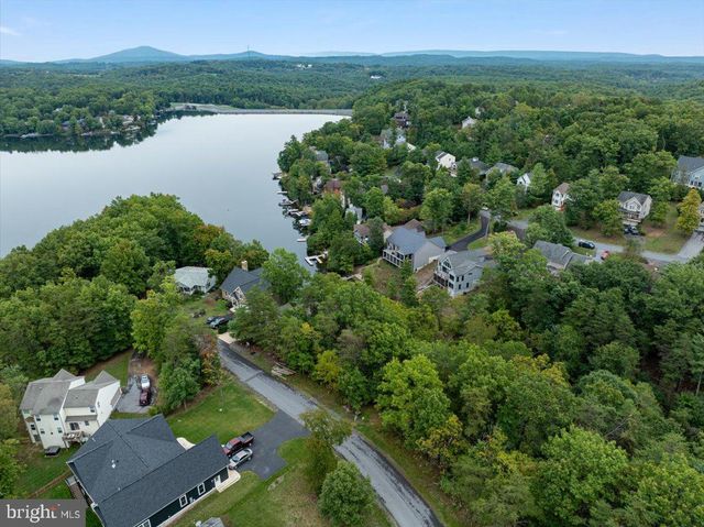 519 SLEIGH DR, Cross Junction, VA 22625
